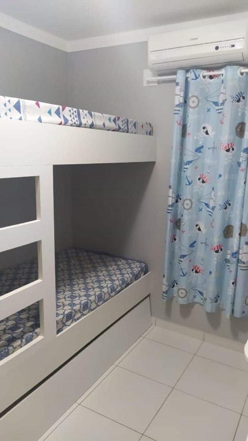 Casa Com Piscina Em Fechado Na Do Frances Holiday home